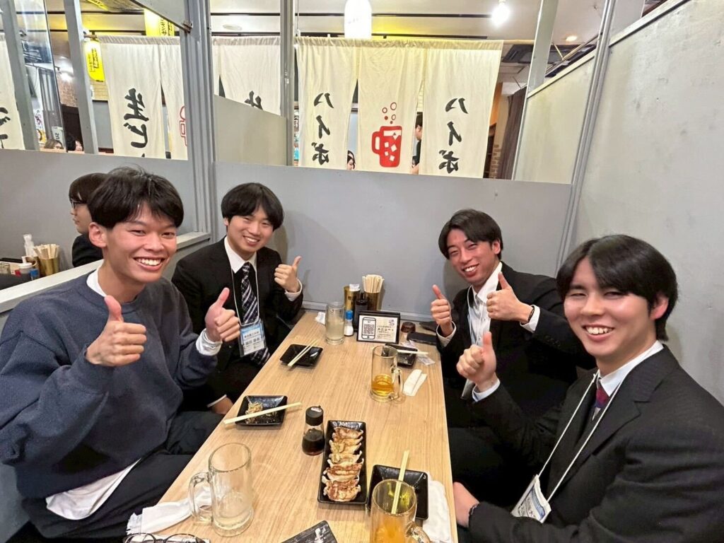 服装とおしぼりを開けた後の袋には相関関係がありそうです・・・w