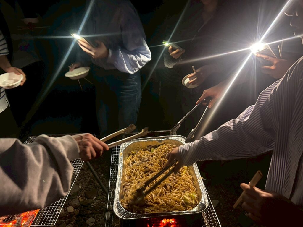もはや・・・焼きそば会やん・・・・